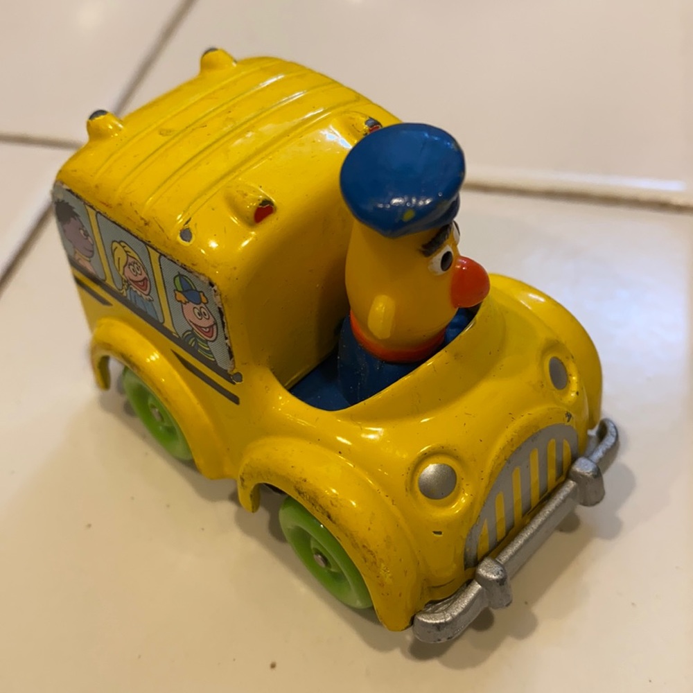 Sesame Street Henson Muppets, 1982 Playskool bus